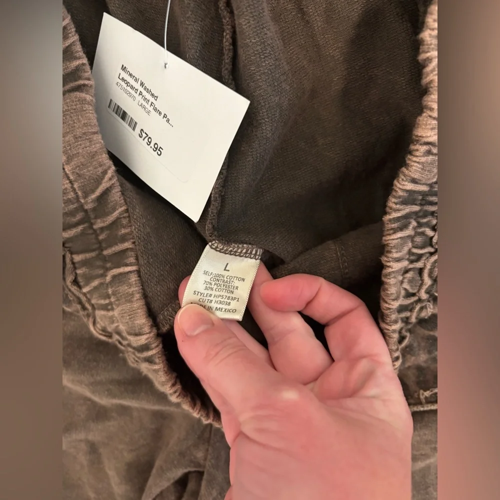 Mineral Wash Leopard Flare Pants - Picture 3 of 5